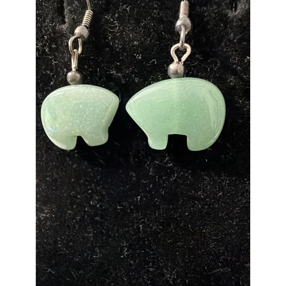 GREEN AGATE HEARTLINE BEAR EARRINGS, Small -Silver Tone Ear Wires